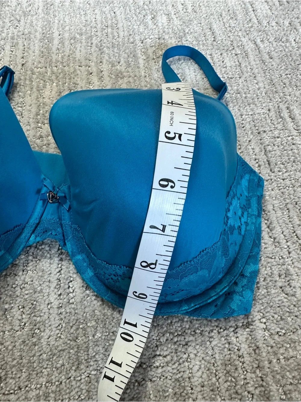 Victoria's Secret Teal Lace-Trim Underwire Bra - Picture 10 of 11